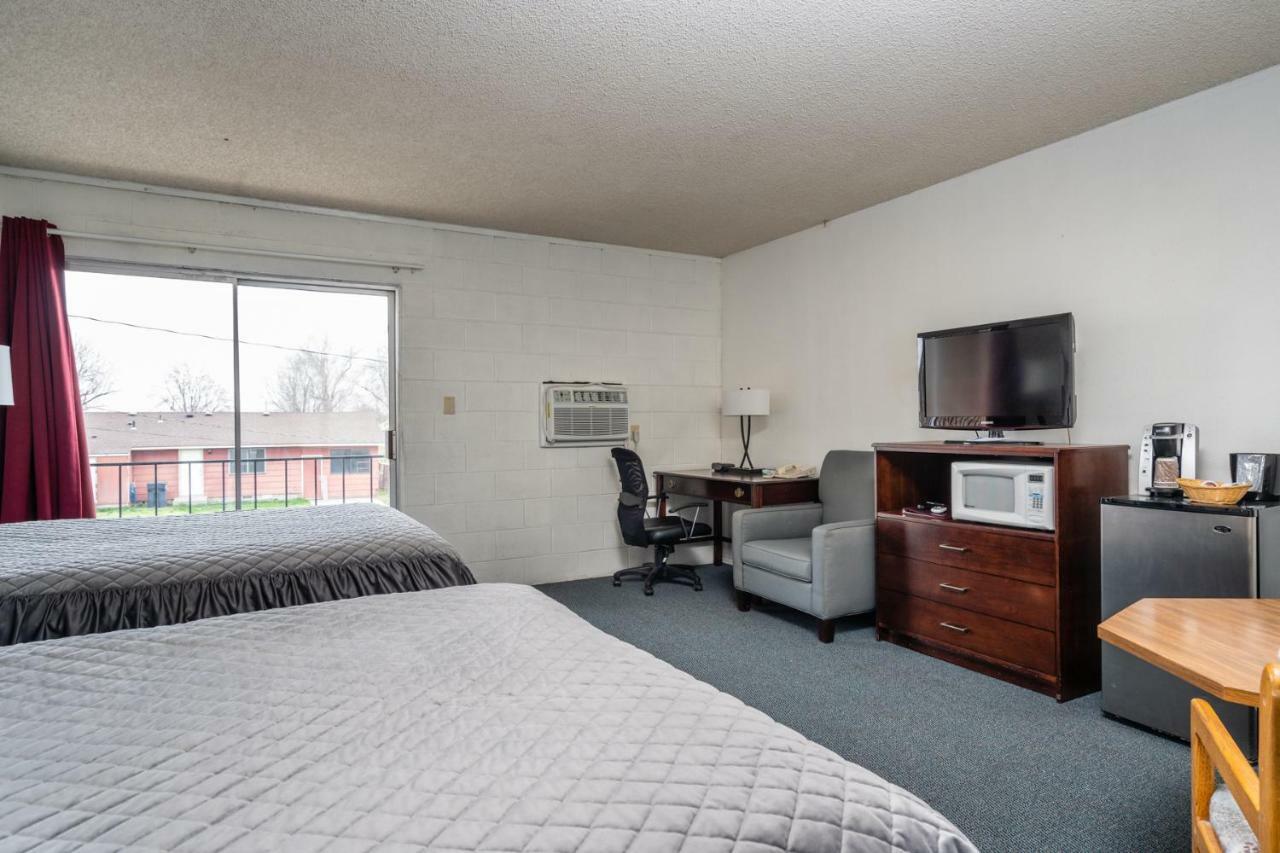 M&M Motel Connell Extérieur photo