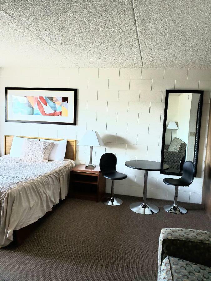 M&M Motel Connell Extérieur photo